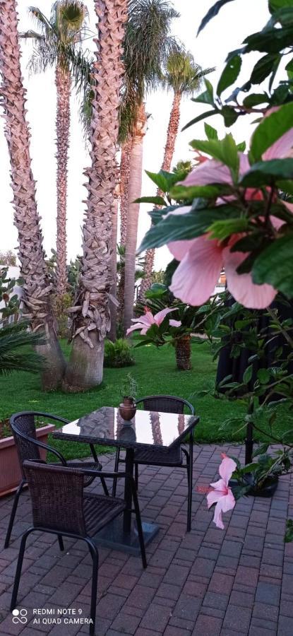 Villetta Del Salento Exclusive B&B Gallipoli Bagian luar foto