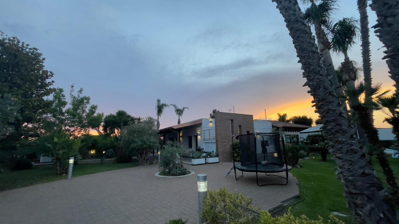 Villetta Del Salento Exclusive B&B Gallipoli Bagian luar foto