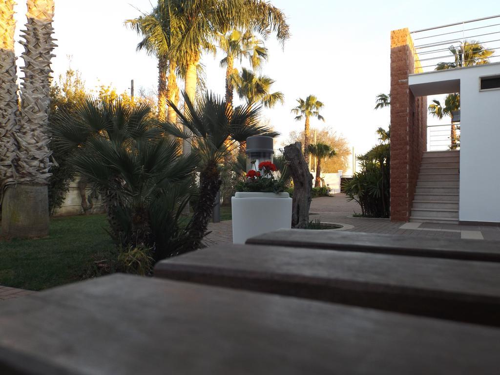 Villetta Del Salento Exclusive B&B Gallipoli Bagian luar foto