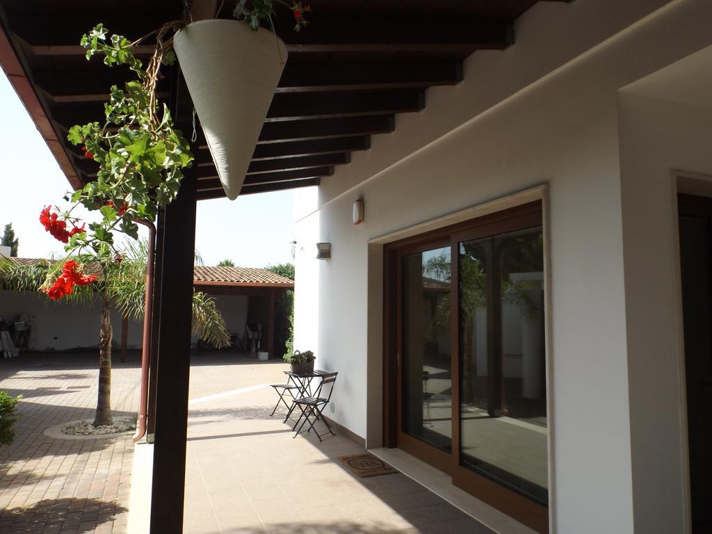 Villetta Del Salento Exclusive B&B Gallipoli Bagian luar foto