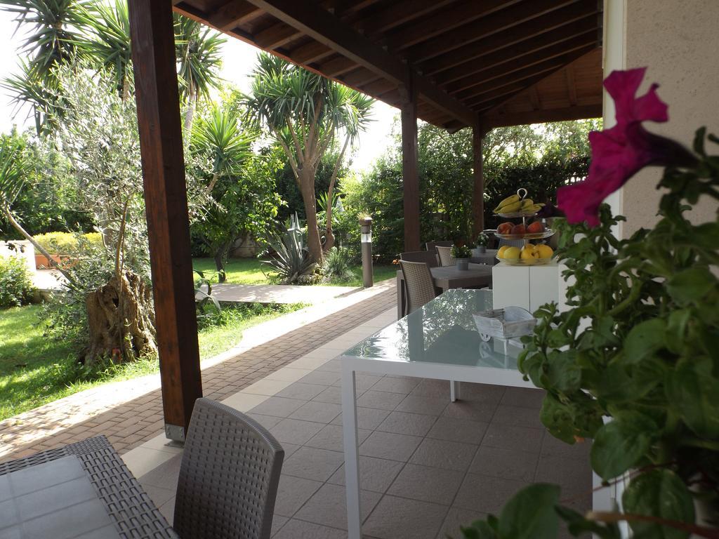 Villetta Del Salento Exclusive B&B Gallipoli Bagian luar foto