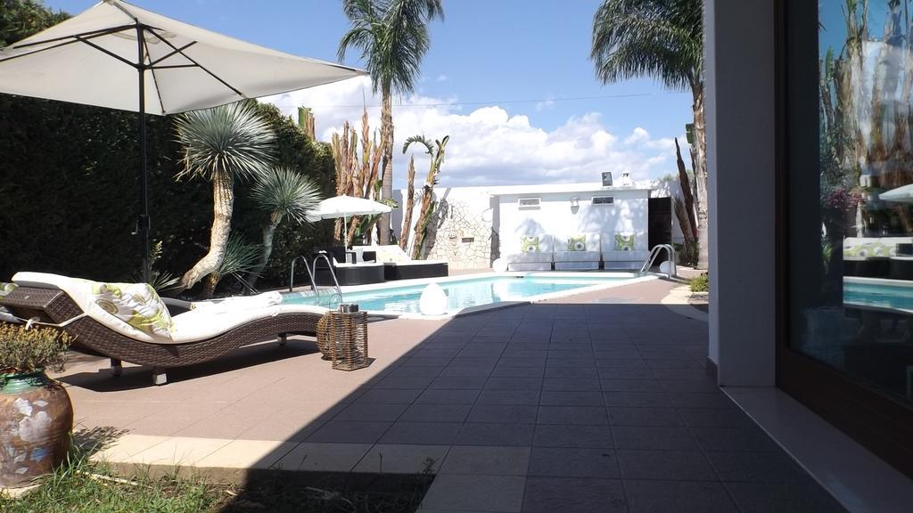 Villetta Del Salento Exclusive B&B Gallipoli Bagian luar foto