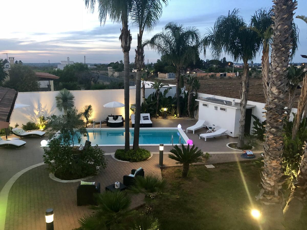 Villetta Del Salento Exclusive B&B Gallipoli Bagian luar foto