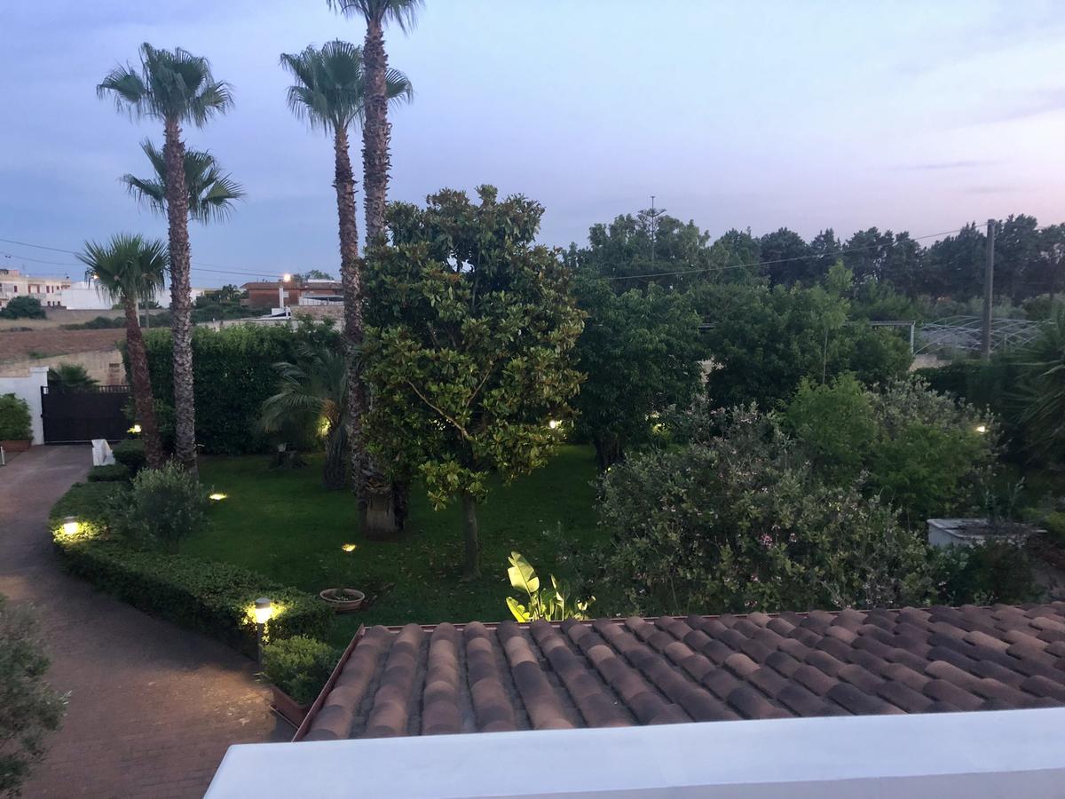 Villetta Del Salento Exclusive B&B Gallipoli Bagian luar foto