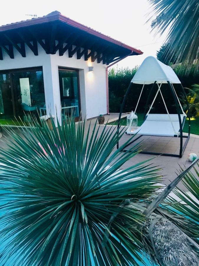 Villetta Del Salento Exclusive B&B Gallipoli Bagian luar foto